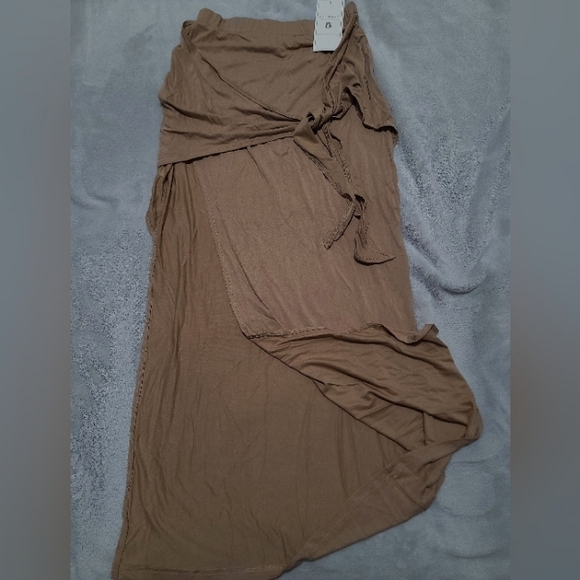 Buffbunny Oddyssey Wrap Skirt - Picture 1 of 2